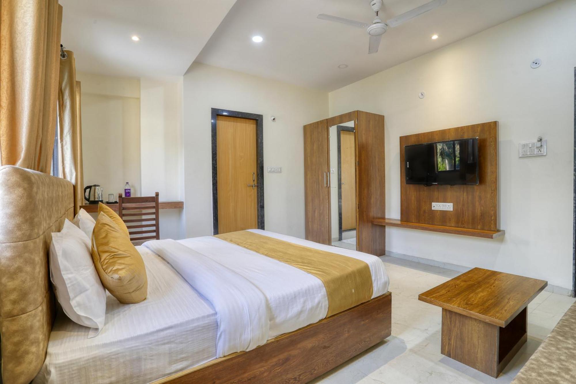 Soonstay Hotel Konark Indore Buitenkant foto